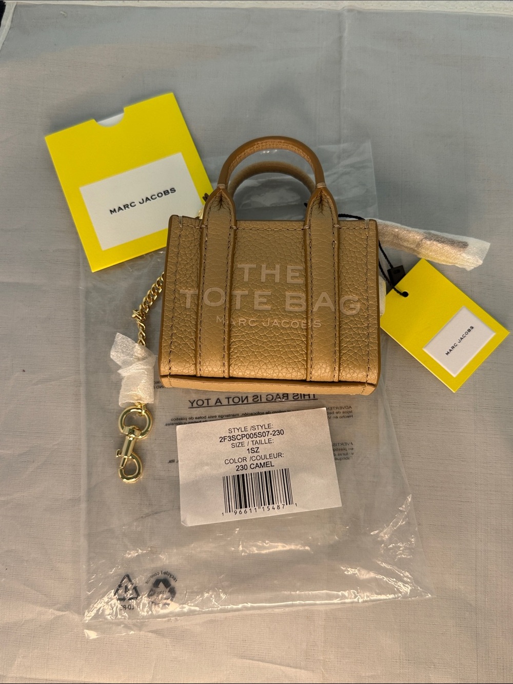 NWT Marc Jacobs Leather The Tote Bag Charm Camel Nano Brand New with Papers - Picture 2 of 5